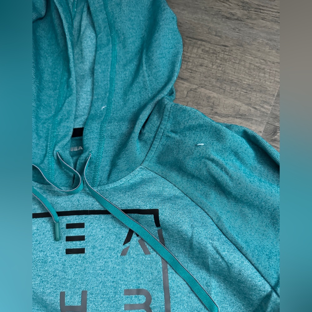 Beachbody Teal Sweatshirt size Small - Picture 4 of 4